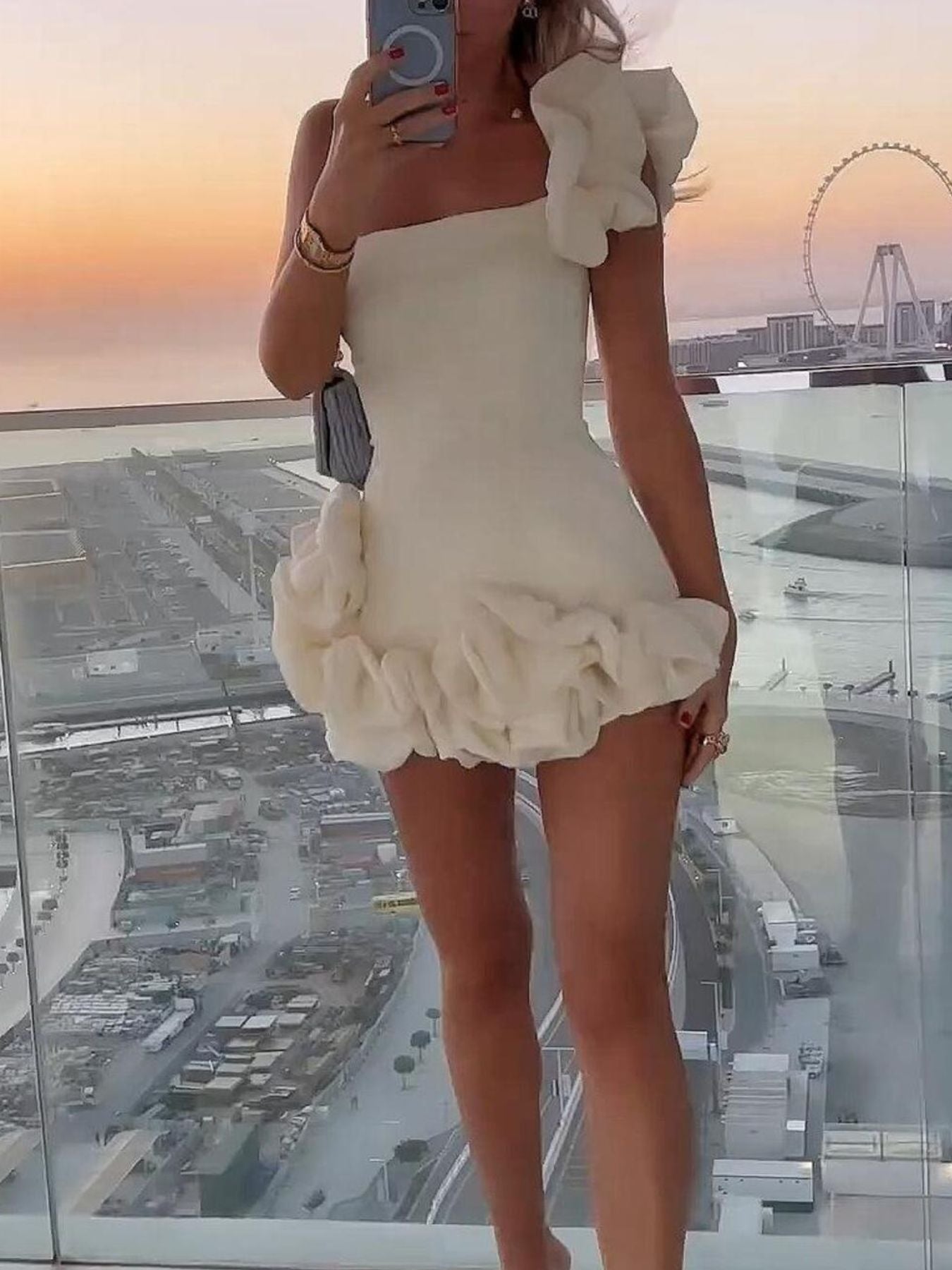 d6a64a88-dc82-487d-a95d-3d8f70386872-Max